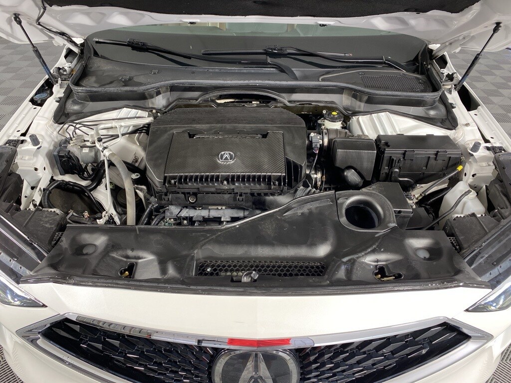 2022 Acura MDX Technology SH-AWD photo 2