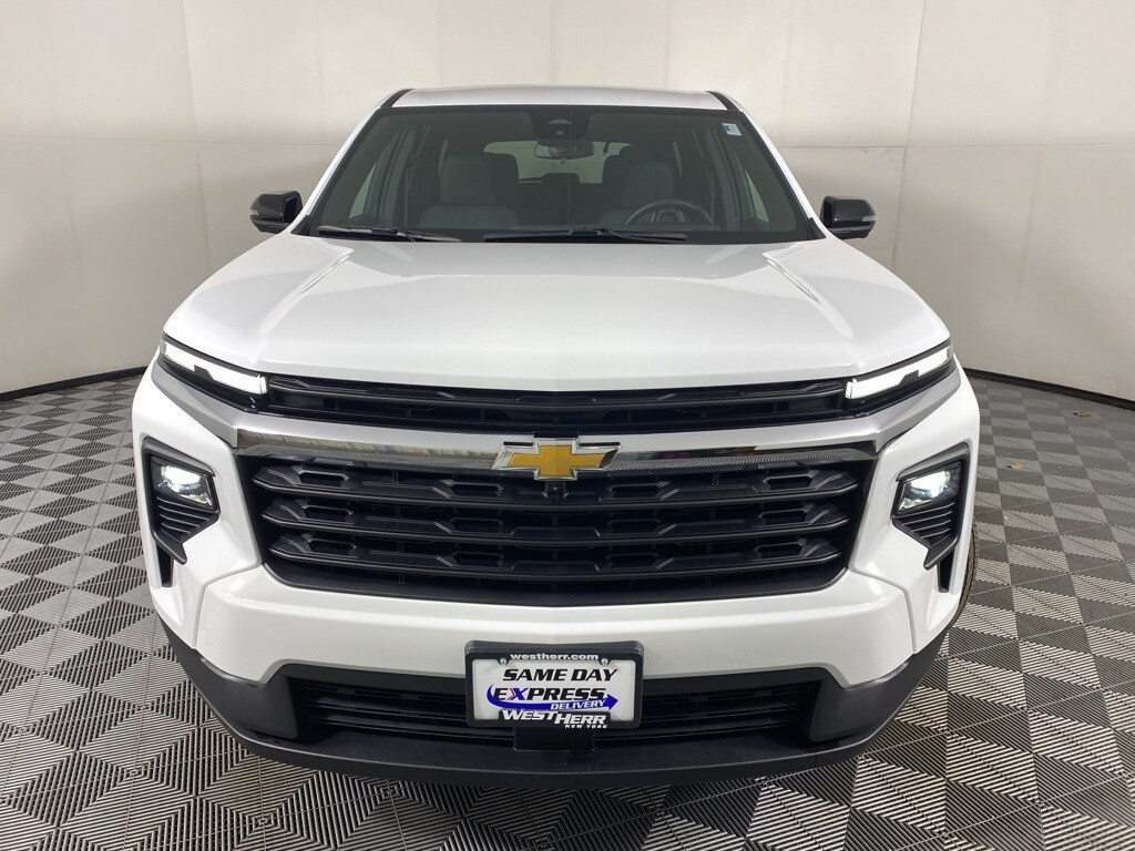 Used 2024 Chevrolet Traverse LS w/1LS SUV