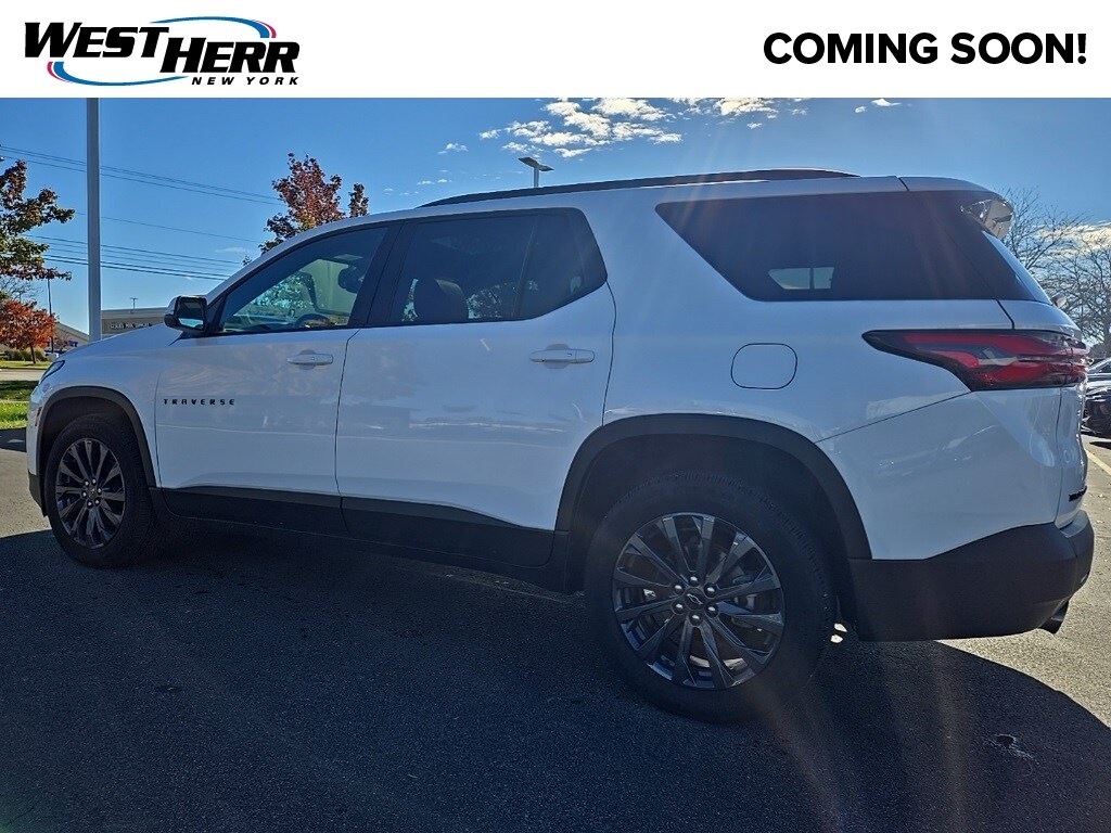 2023 Chevrolet Traverse RS photo 3