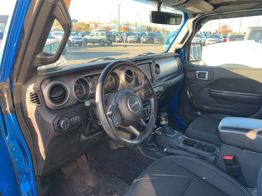 Used 2021 Jeep Gladiator Sport Truck Crew Cab