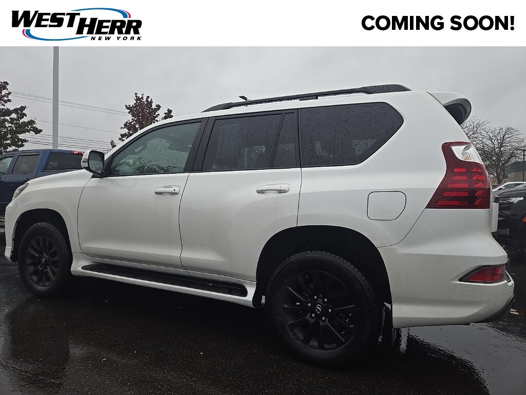 2022 Lexus GX 460 photo 3