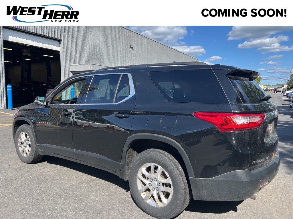 2021 Chevrolet Traverse Cloth 1LT photo 3