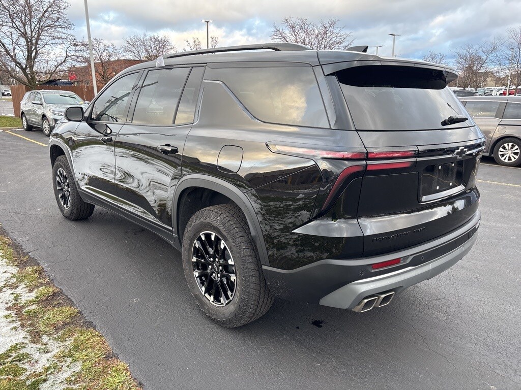 Used 2025 Chevrolet Traverse Z71 SUV