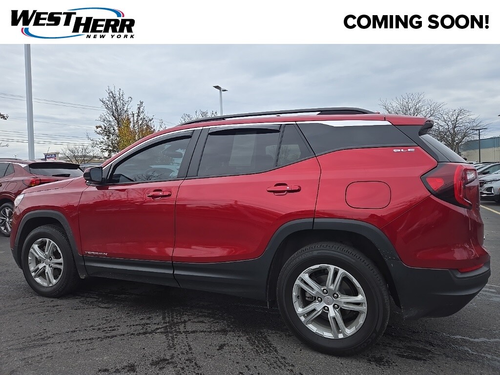 2022 Gmc Terrain SLE photo 3