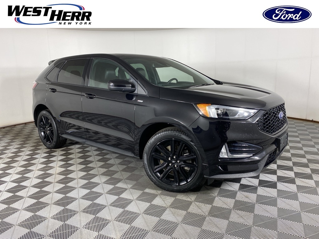 Used 2022 Ford Edge SUV
