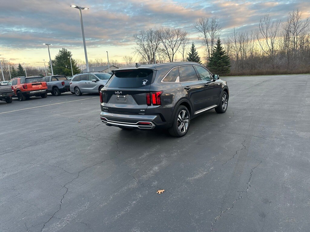 2023 Kia Sorento Hybrid EX photo 4