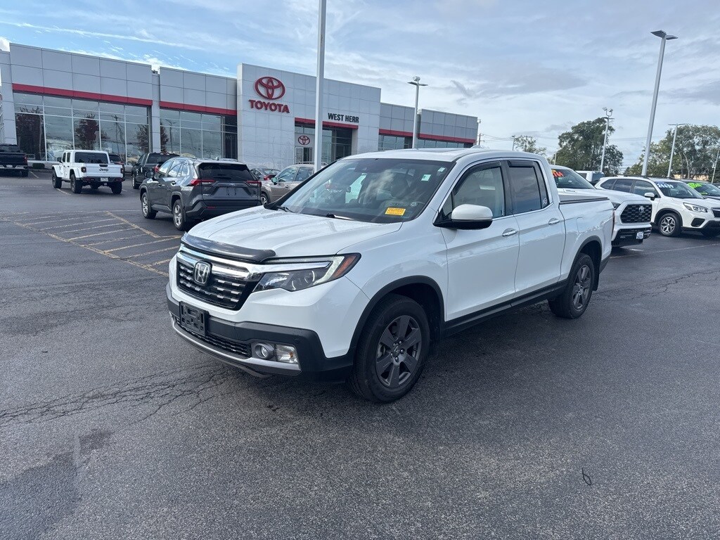 2020 Honda Ridgeline RTL-E photo 3