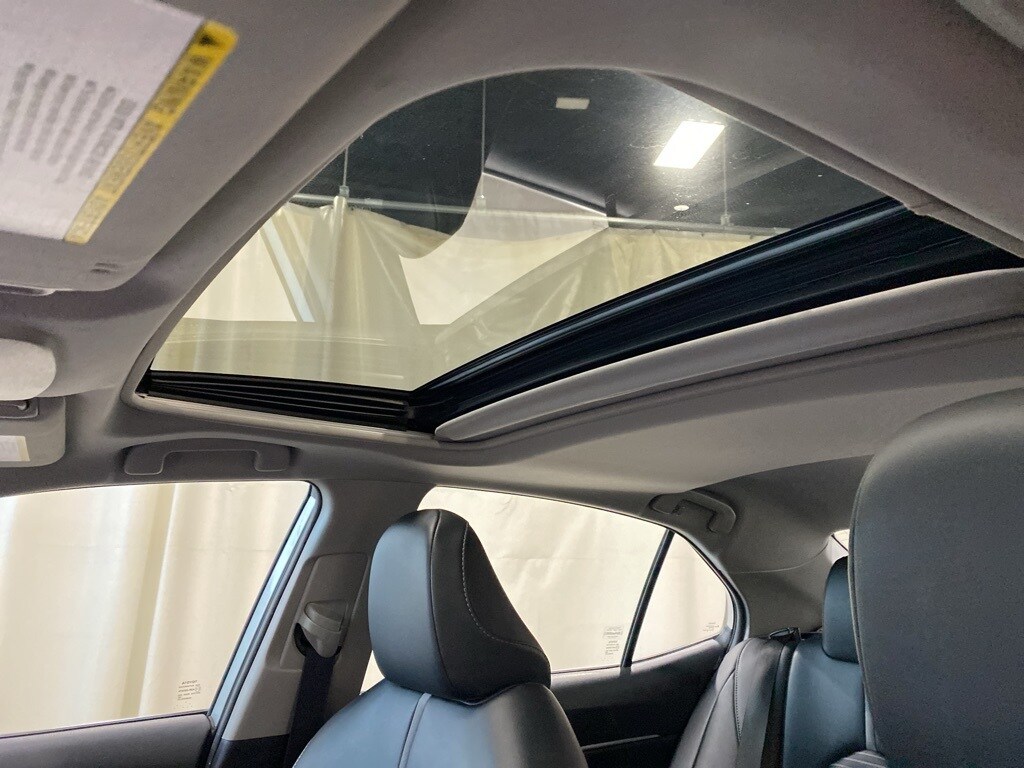 Used 2023 Toyota Camry Hybrid SE Sedan