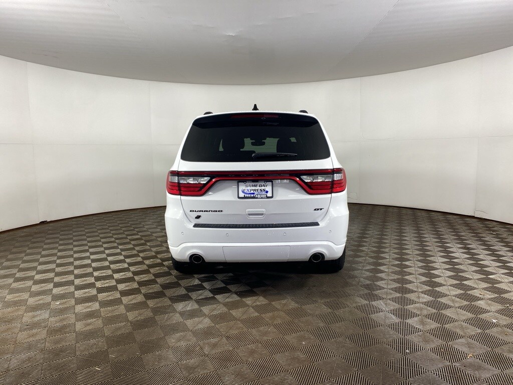 2024 Dodge Durango GT photo 2