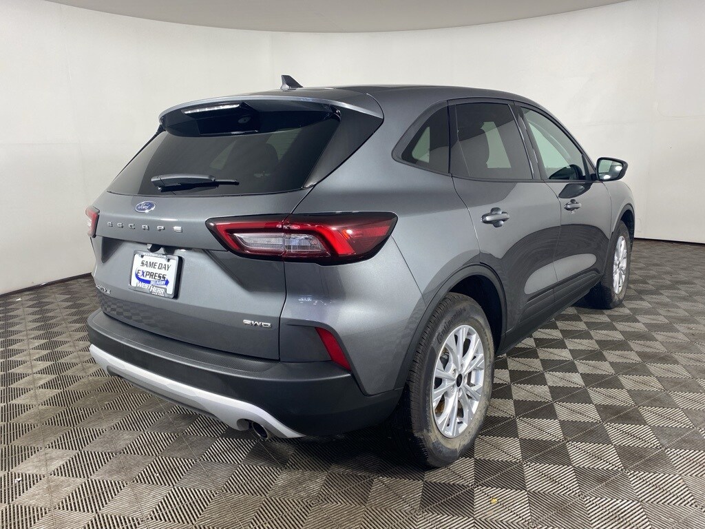 2025 Ford Escape Active photo 3