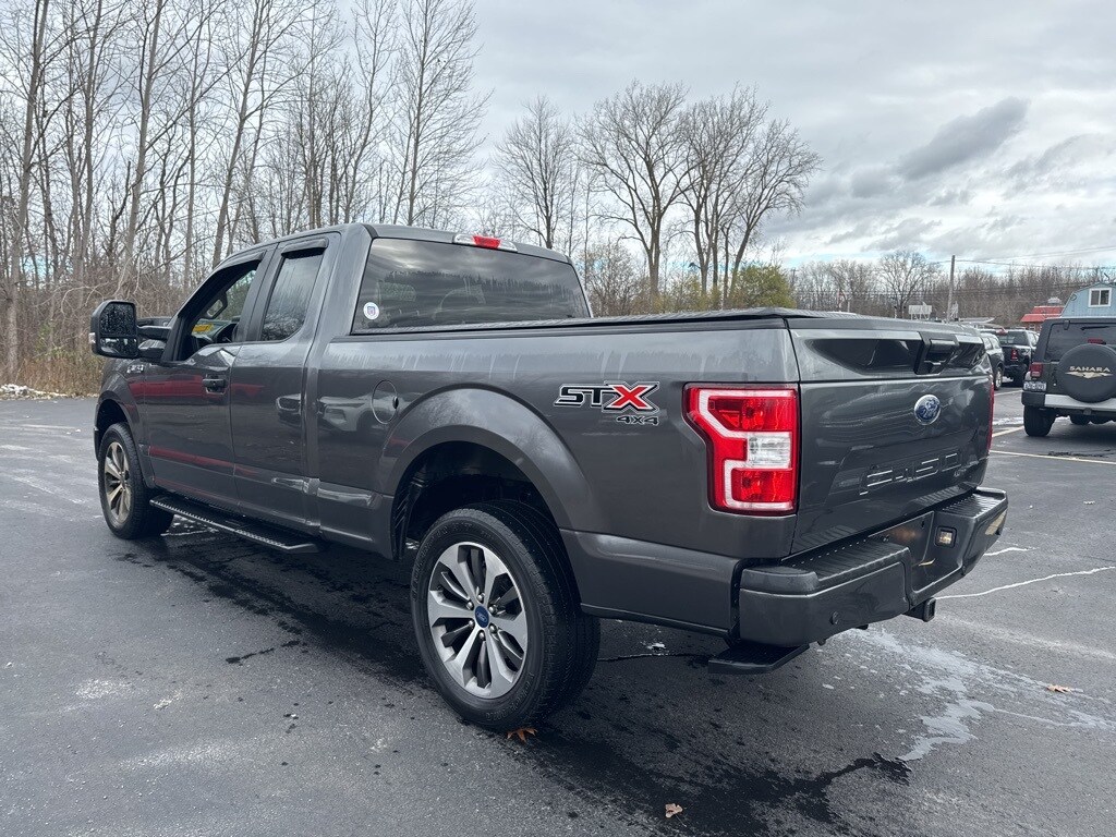 2019 Ford F-150 XL photo 2