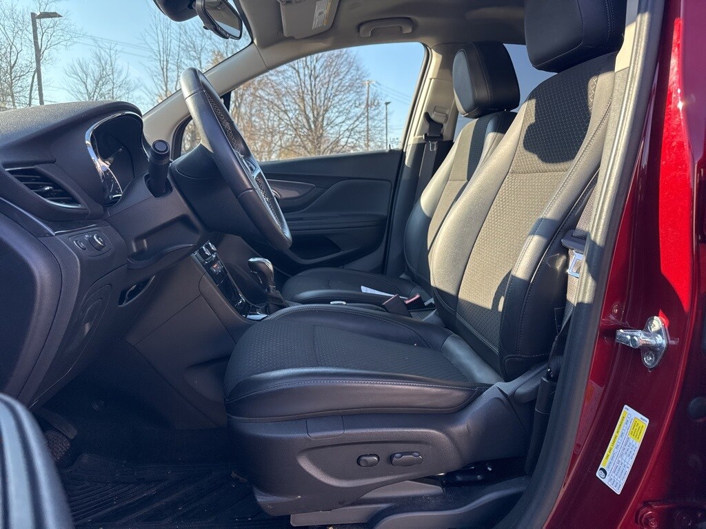 Used 2022 Buick Encore Preferred SUV