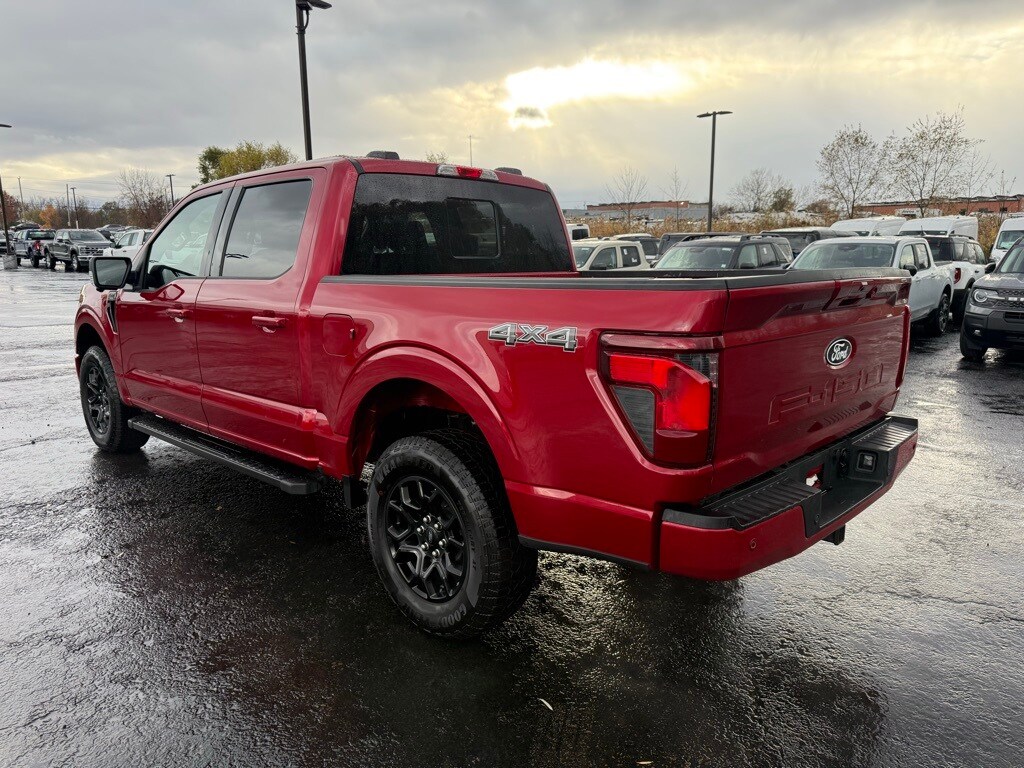 2025 Ford F-150 XLT photo 3