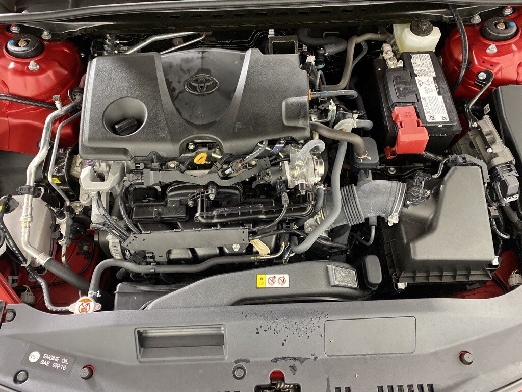 2023 Toyota Camry SE photo 2