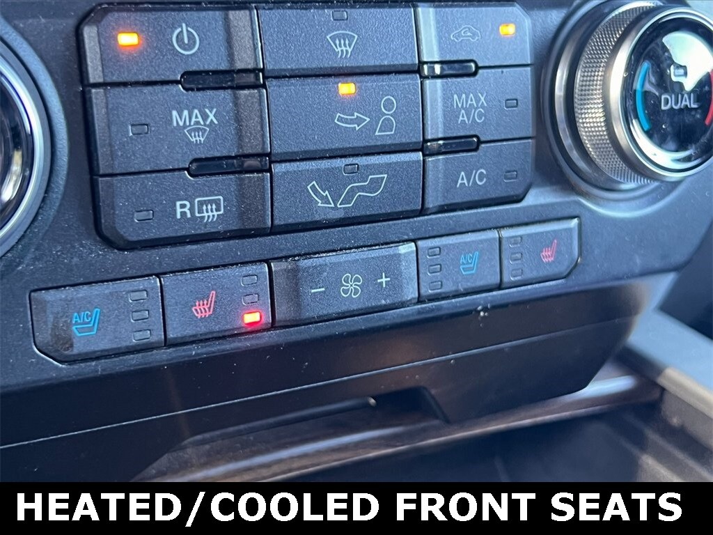 2016 Ford F-150 Lariat photo 3