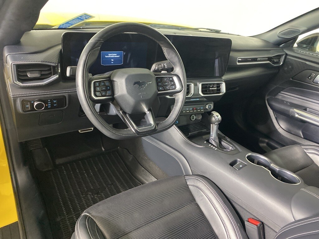 2024 Ford Mustang GT Premium Convertible photo 2