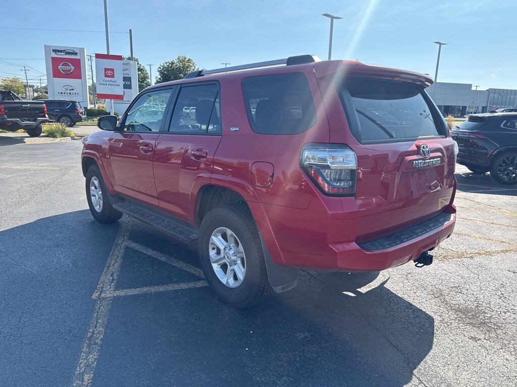 2024 Toyota 4Runner SR5 photo 4