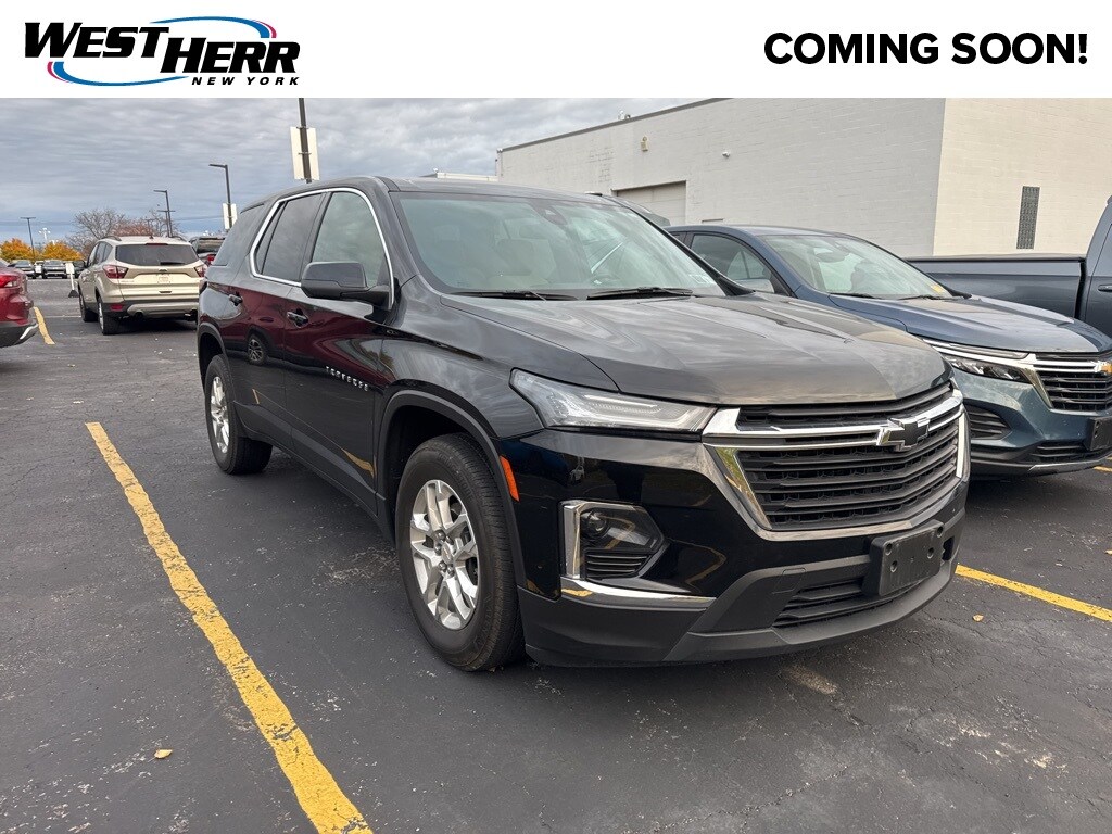 Used 2023 Chevrolet Traverse LS w/1LS SUV