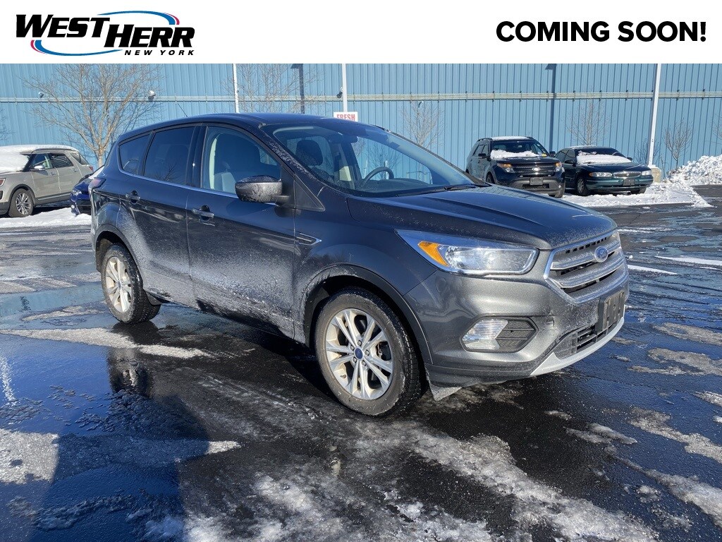 Used 2017 Ford Escape SE SUV