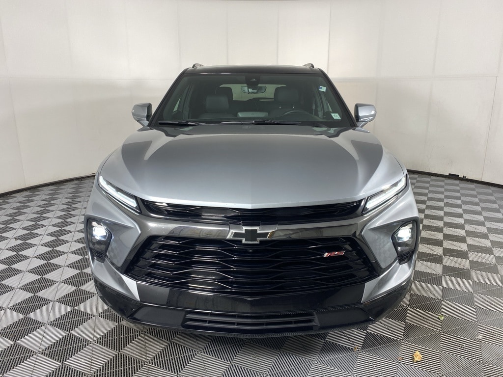Used 2024 Chevrolet Blazer RS with VIN 3GNKBKRS7RS277891 for sale in Bowmansville, NY