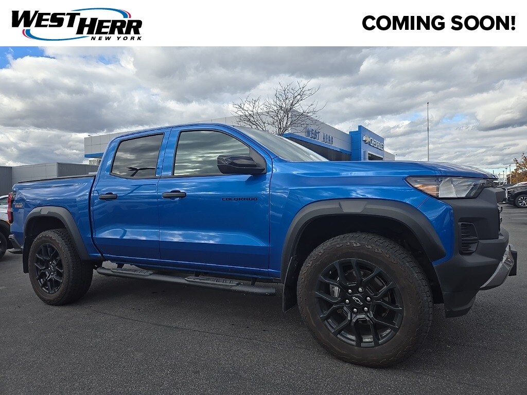 Used 2024 Chevrolet Colorado Trail Boss Truck Crew Cab