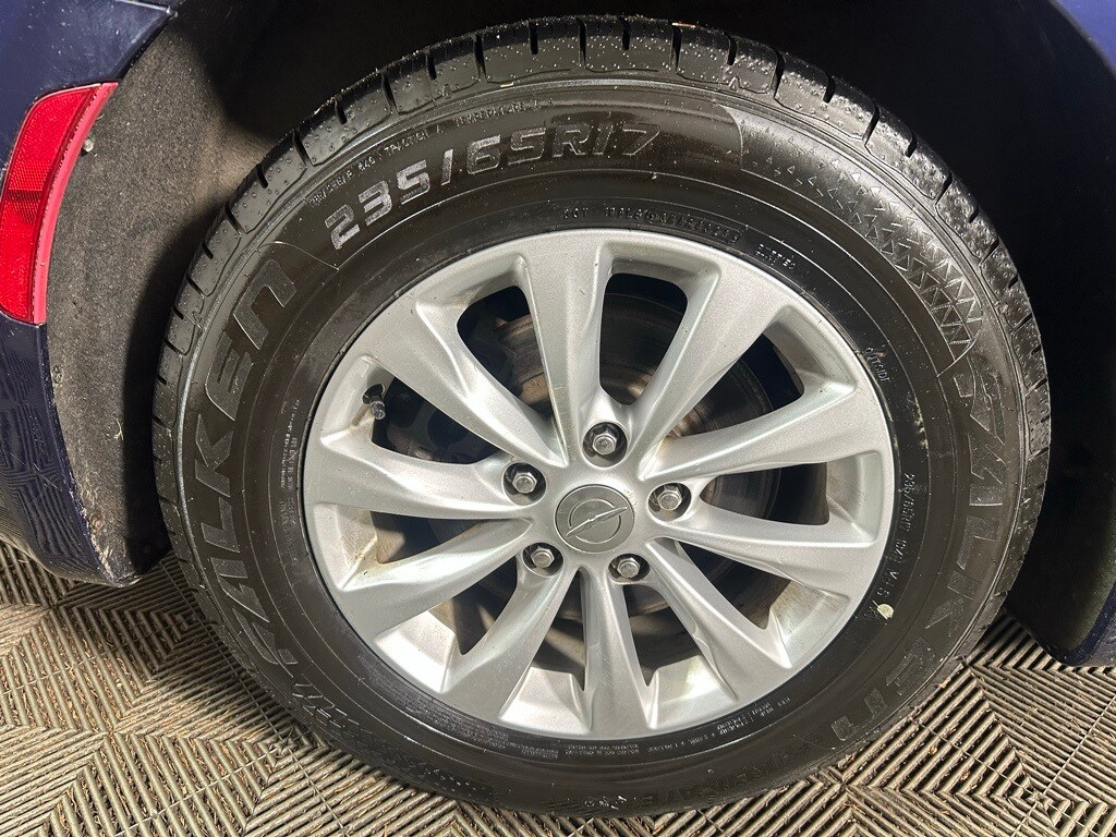 2018 Chrysler Pacifica Touring Plus photo 3