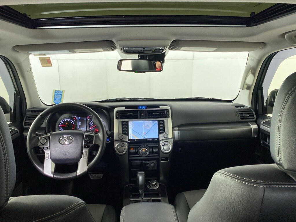 2022 Toyota 4Runner SR5 Premium photo 2