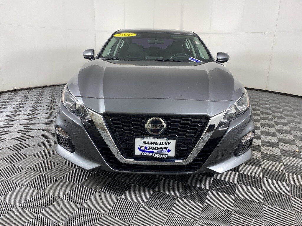 2020 Nissan Altima 2.5 S photo 2
