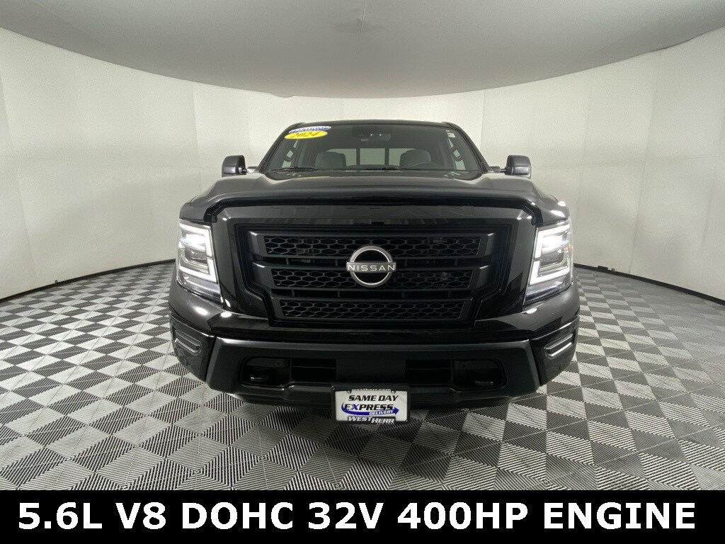 Used 2024 Nissan Titan SV Truck Crew Cab