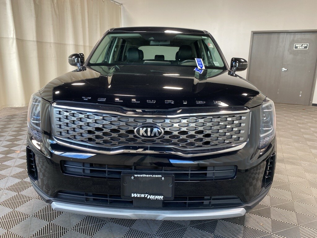 2020 Kia Telluride LX photo 2