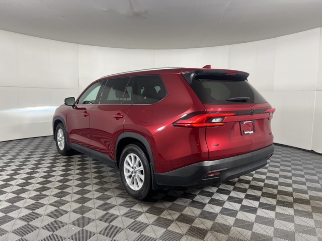 Used 2024 Toyota Grand Highlander XLE SUV
