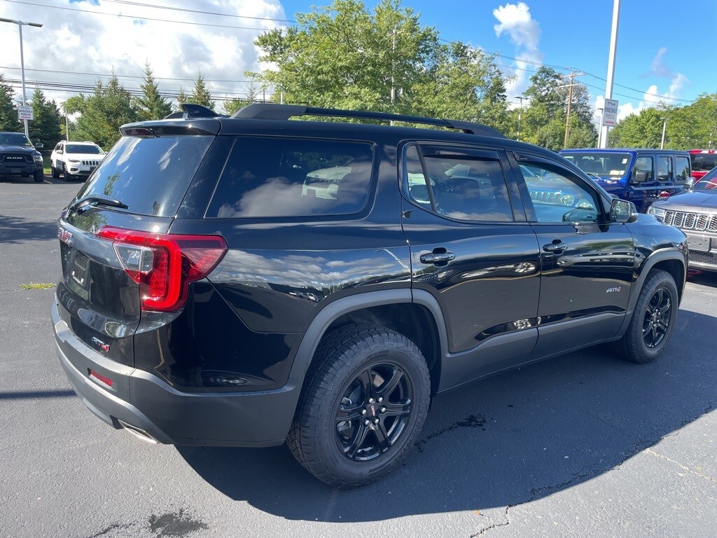 2023 Gmc Acadia AT4 photo 4
