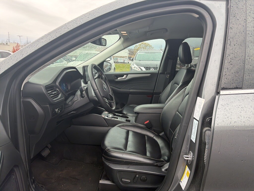 Used 2024 Ford Escape Platinum SUV