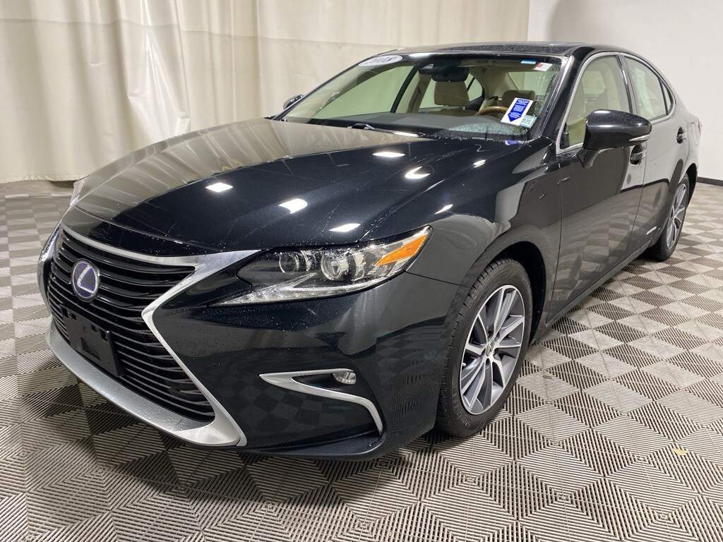 Used 2018 Lexus ES 300h Sedan