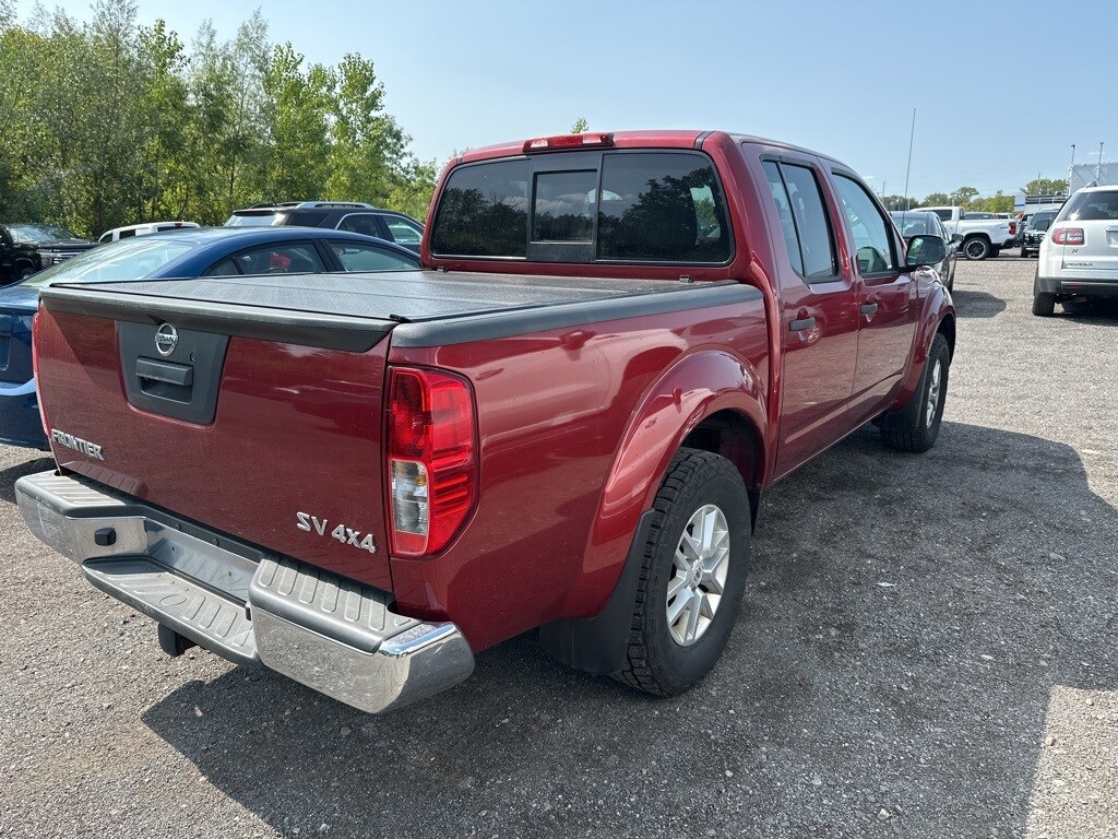 2019 Nissan Frontier SV photo 2