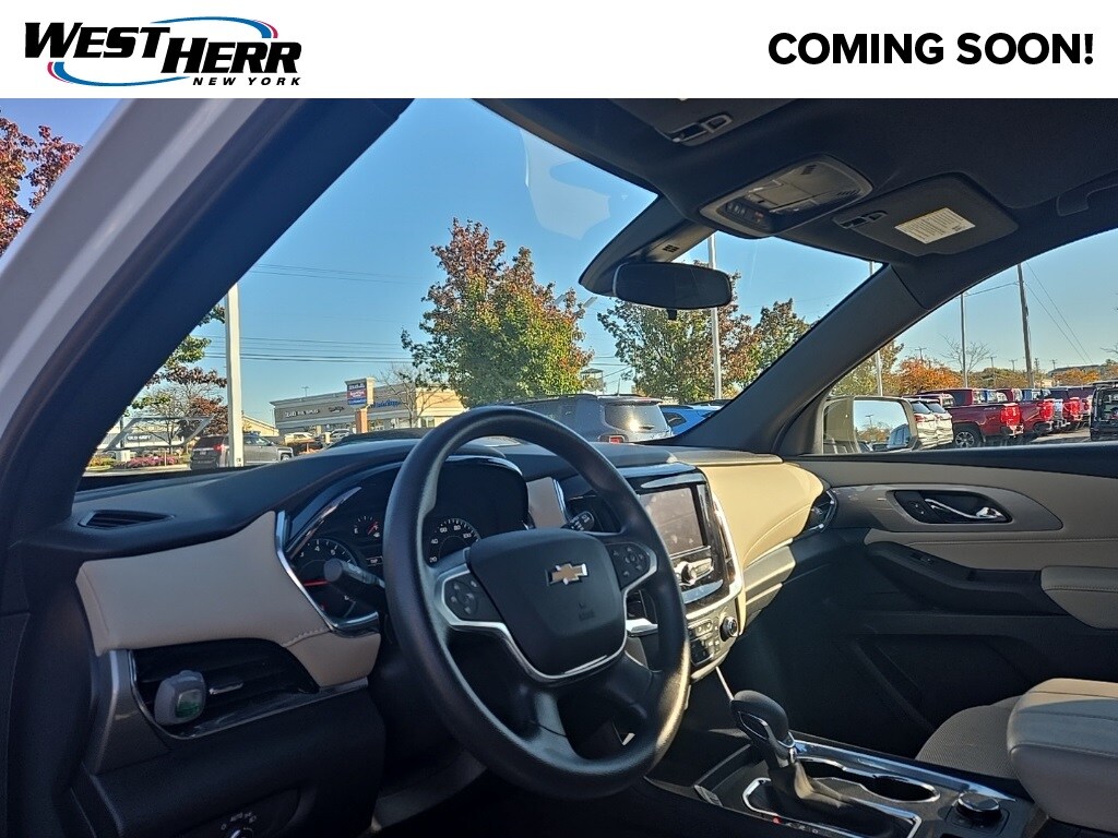 Used 2023 Chevrolet Traverse LS w/1LS SUV