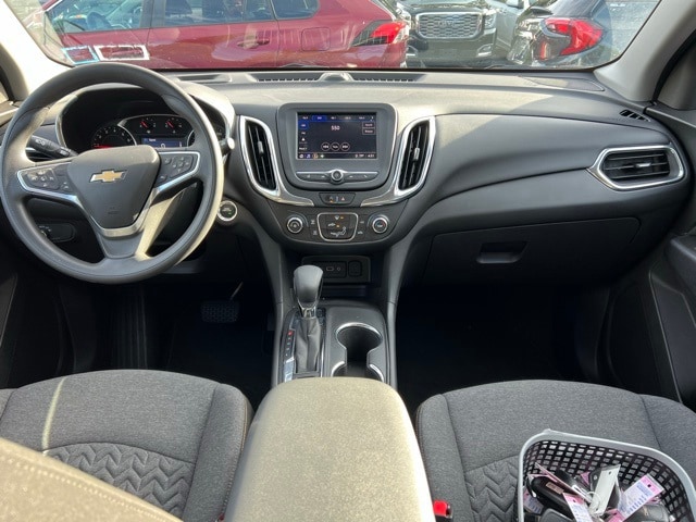 Used 2022 Chevrolet Equinox LT with VIN 3GNAXUEV6NL263395 for sale in Bowmansville, NY