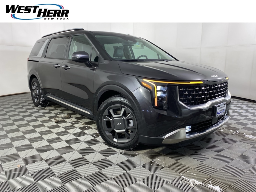 Used 2025 Kia Carnival Hybrid SX Van Passenger Van
