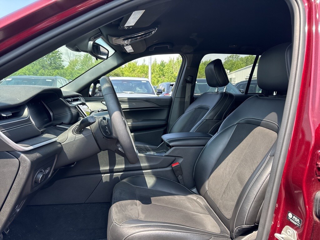 Used 2023 Jeep Grand Cherokee Altitude with VIN 1C4RJHAG7PC660429 for sale in Bowmansville, NY