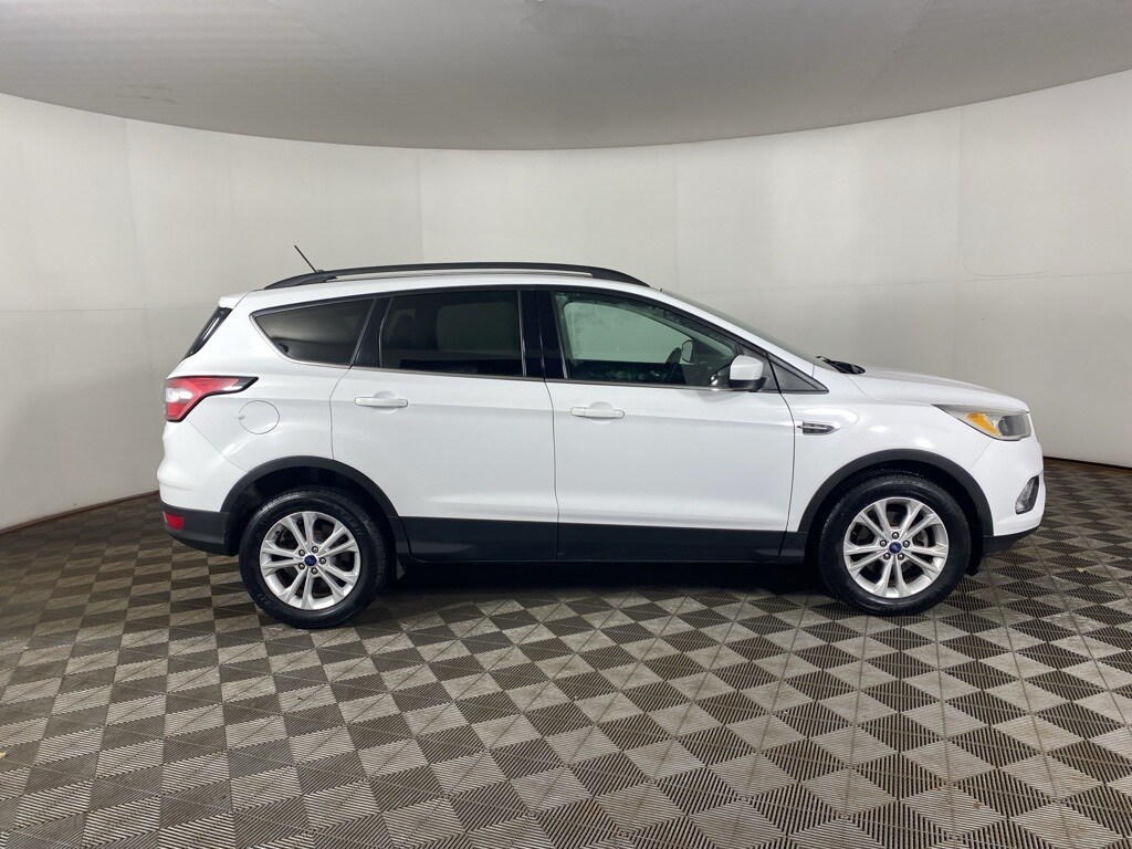 Used 2018 Ford Escape SE SUV