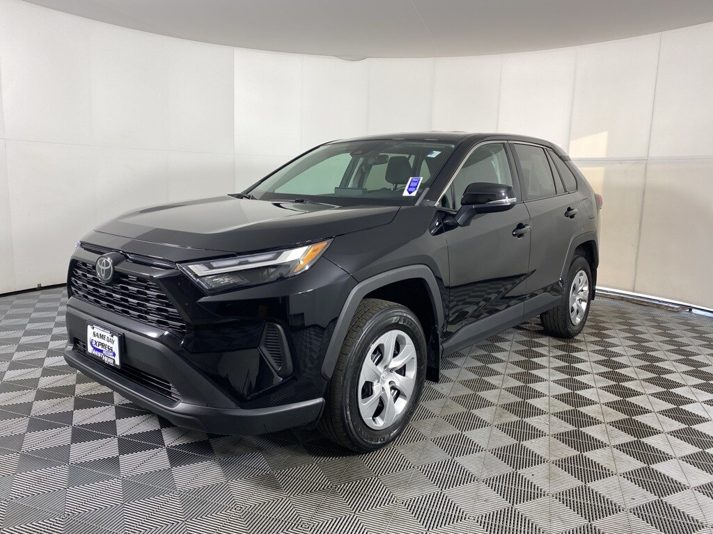 Used 2023 Toyota RAV4 LE SUV
