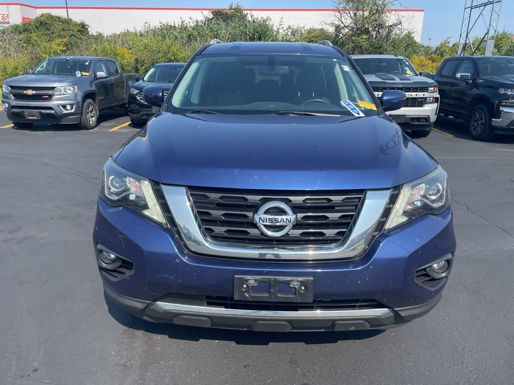 Used 2017 Nissan Pathfinder SV with VIN 5N1DR2MM3HC676688 for sale in Bowmansville, NY