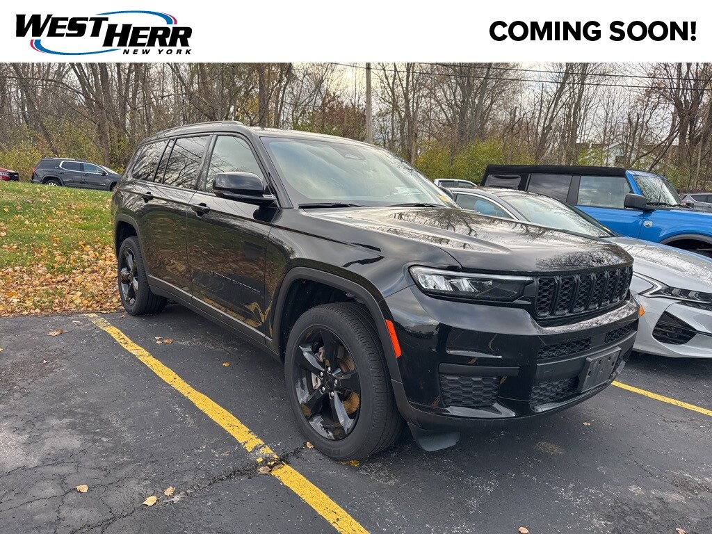 Used 2023 Jeep Grand Cherokee L Laredo SUV