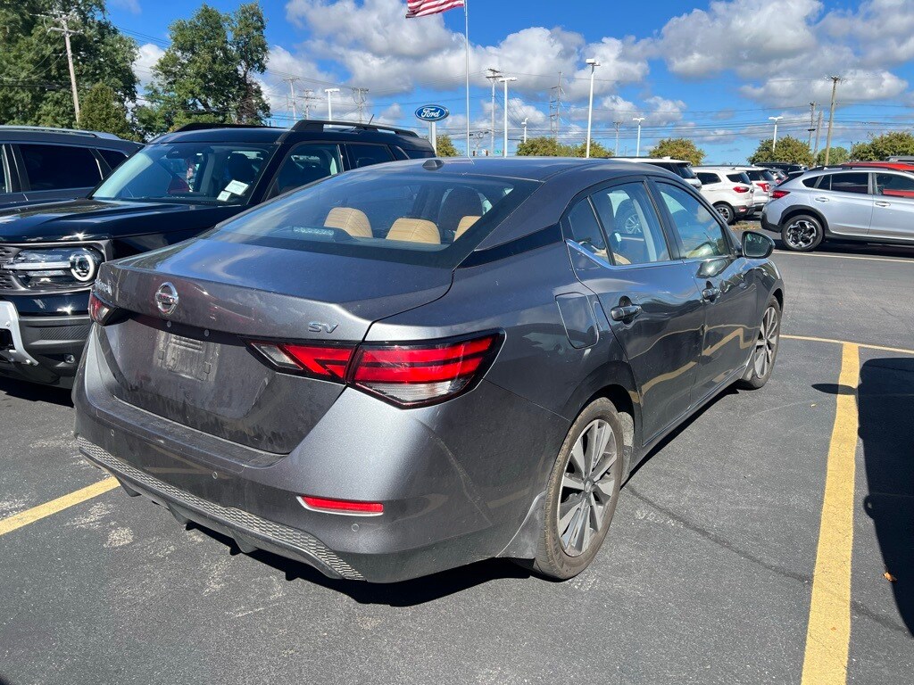2023 Nissan Sentra SV photo 2