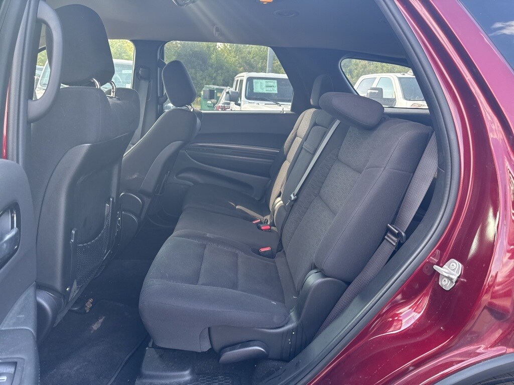 2022 Dodge Durango SXT photo 2