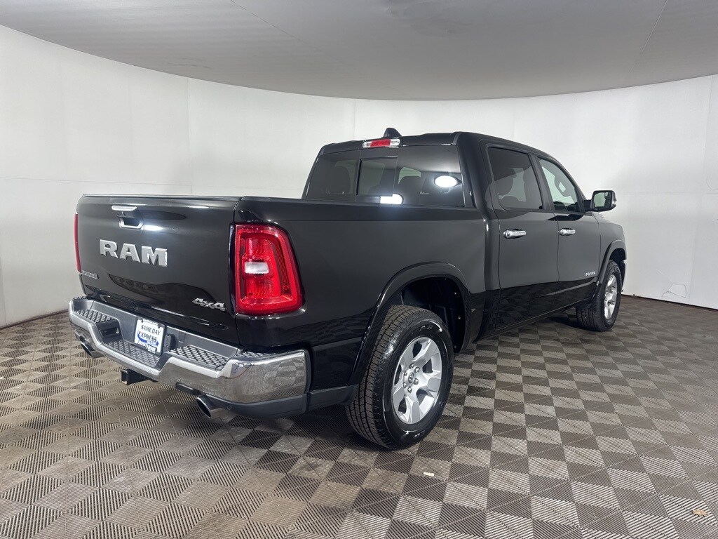 2025 Ram 1500 Big Horn photo 3