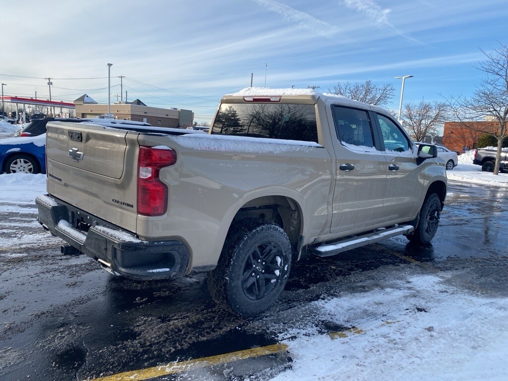 Used 2022 Chevrolet Silverado 1500 Custom Trail Boss Truck Crew Cab