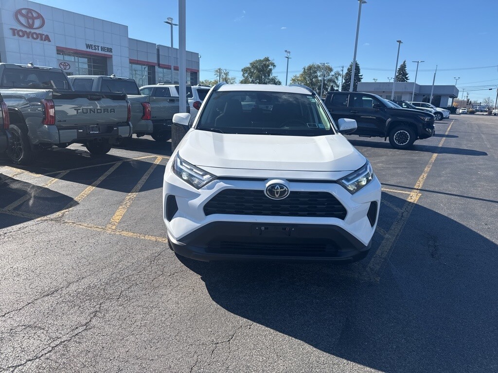 Used 2022 Toyota RAV4 XLE SUV