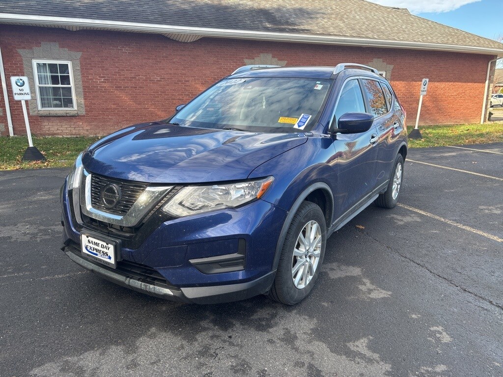 2020 Nissan Rogue SV photo 4