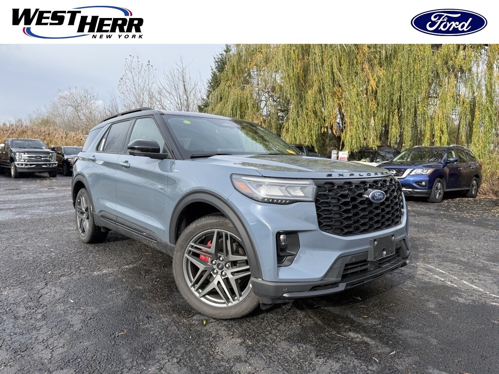 Used 2025 Ford Explorer ST-Line SUV